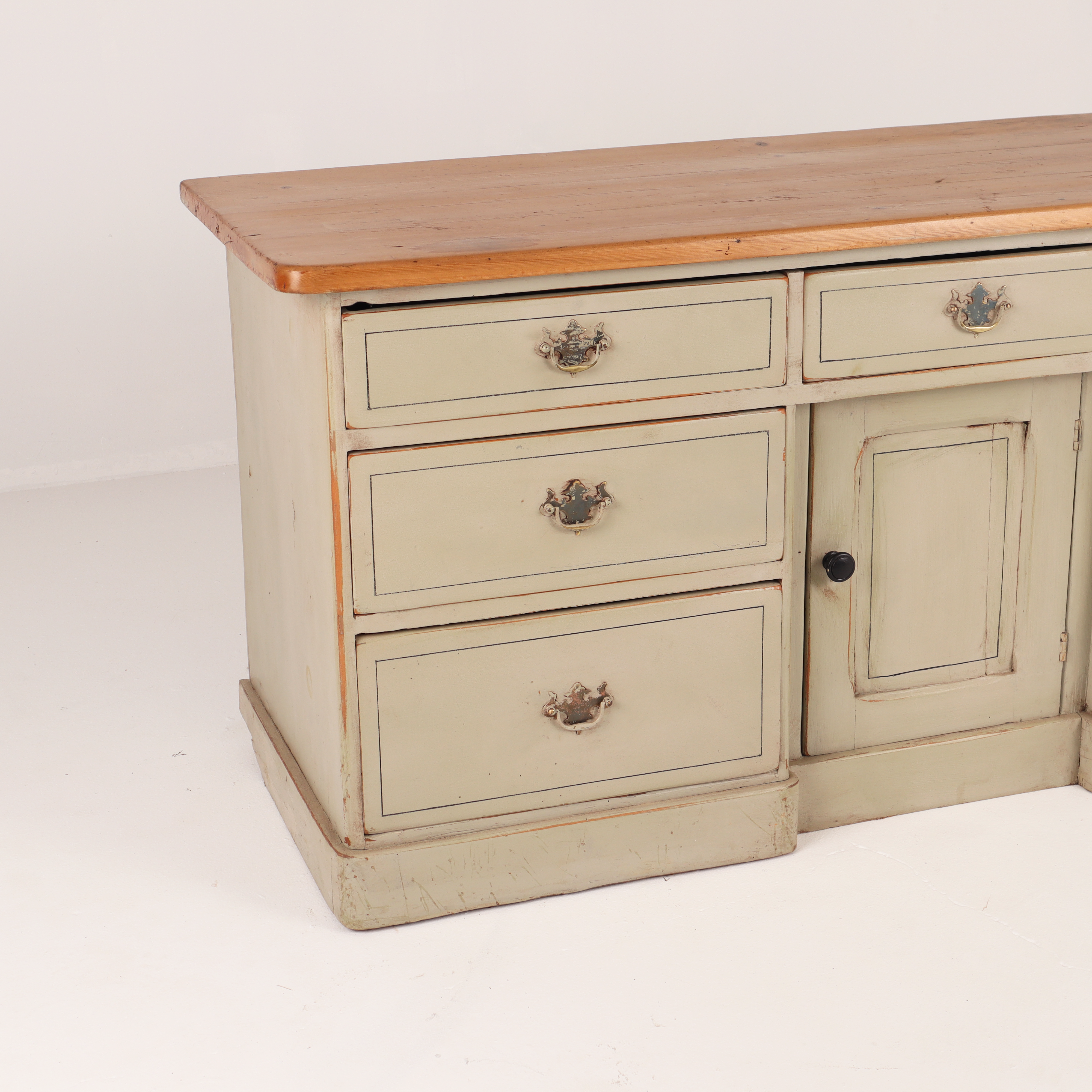 Dresser with dog sales kennel