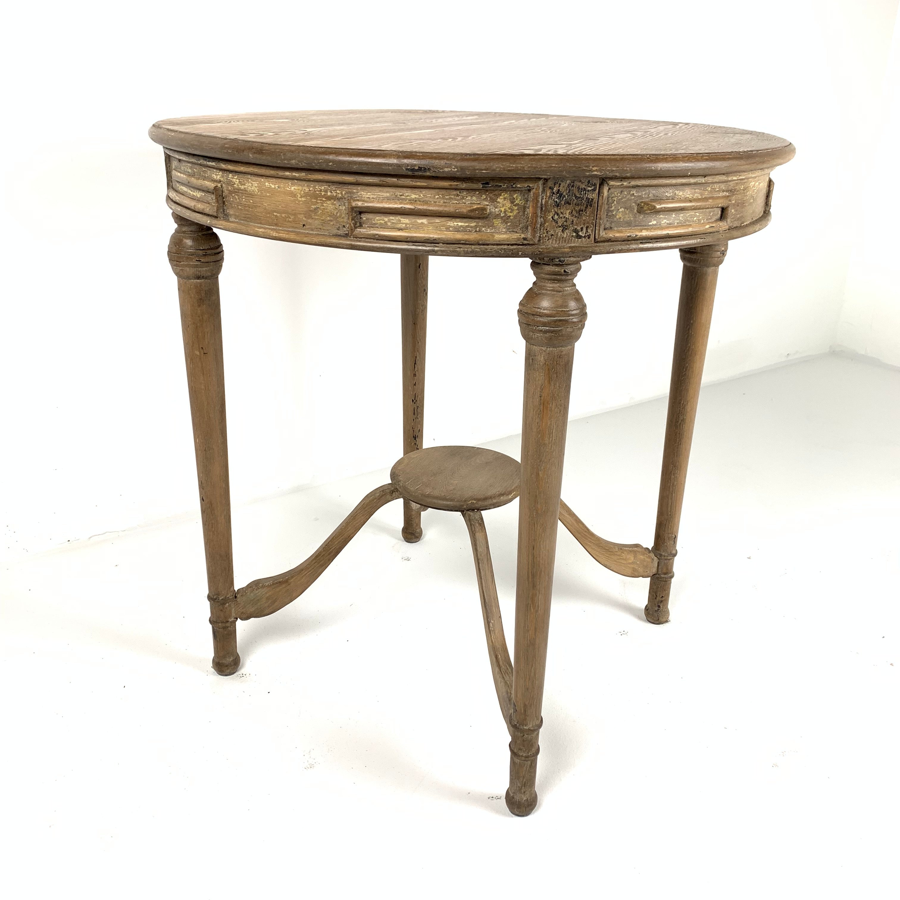 French Pine Tea Table – English Traditions