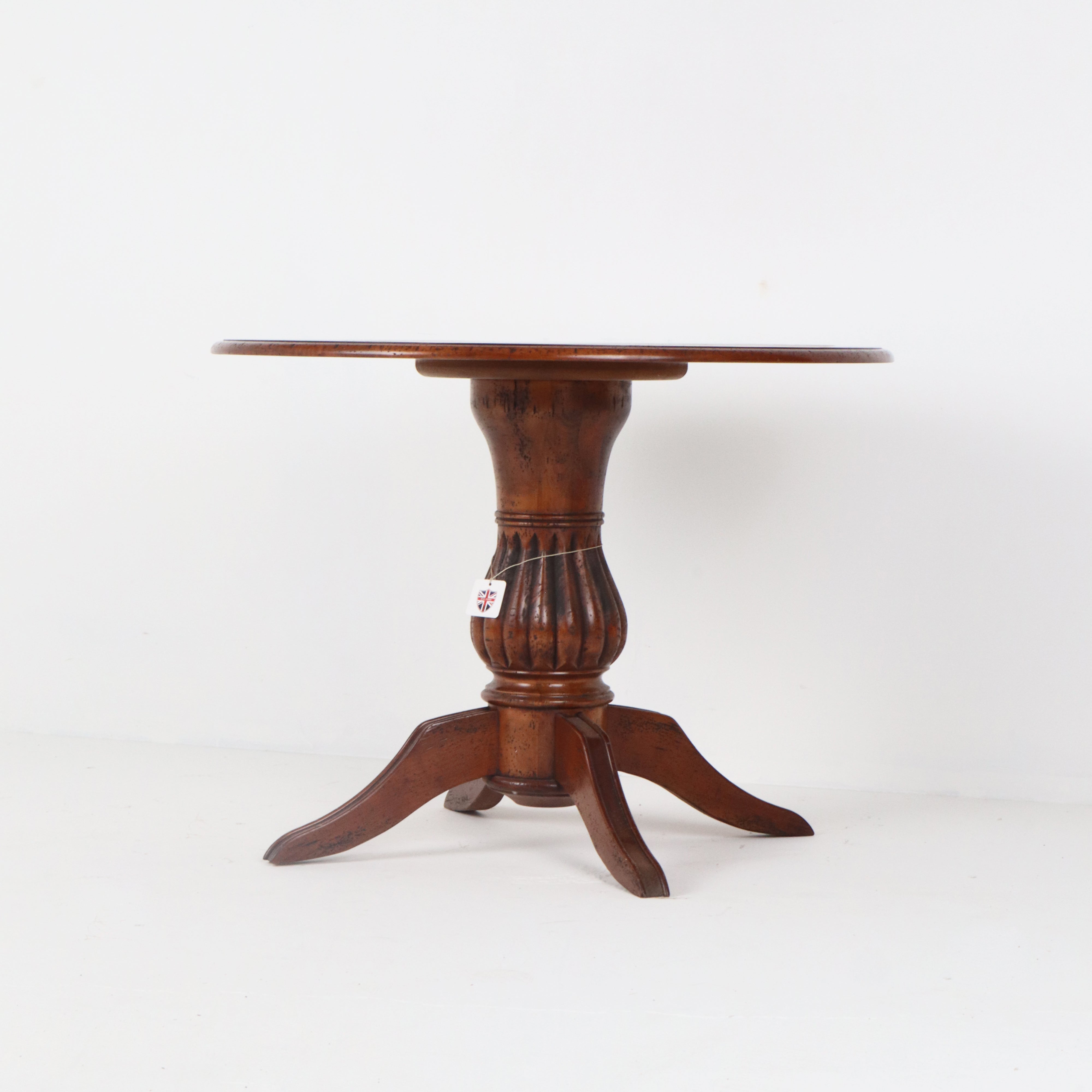 Provence Replica Round Hall Table