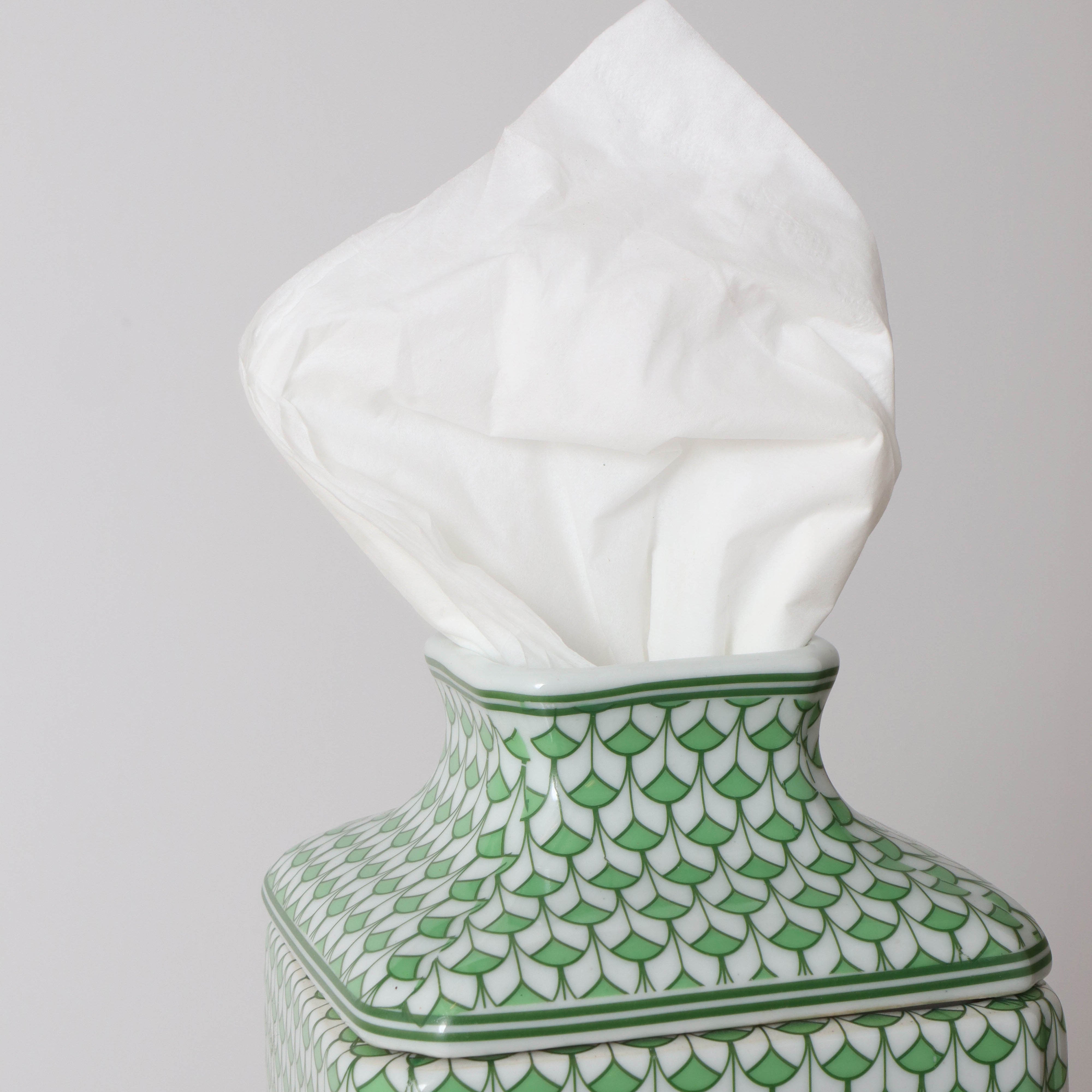 Lemon Green Scalloped Porcelain Tissue Box Holder